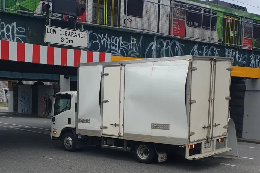 Wobbly White Truck Wrecks Tram's Tranquil Travels on Montague!